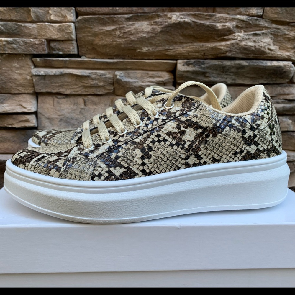 Topshop Sneakers made in Italy - Picture 1 of 9